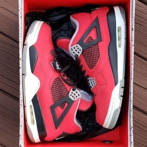 Mens Air Jordan 4 Retro size 10.5